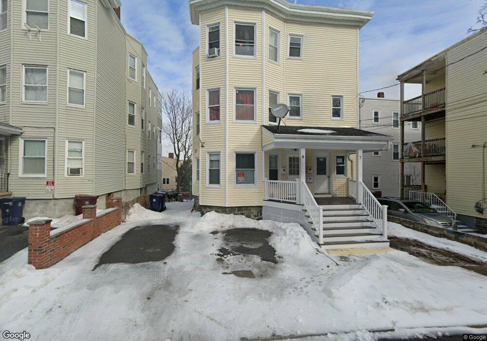 7 Jones St unit 3, Everett, MA 02149 - photo 1