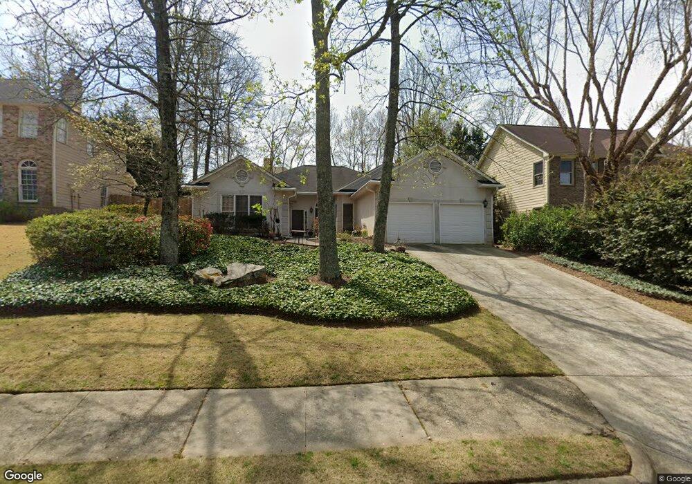 4415 Pinehollow Ct, Alpharetta, GA 30022 - photo 1