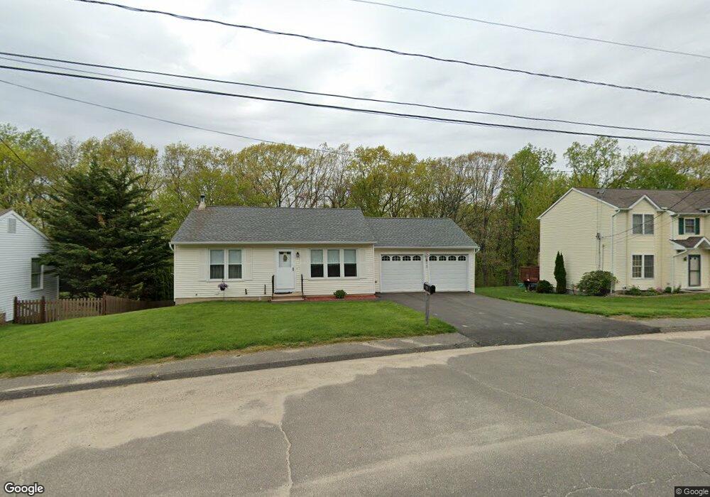 68 Westport Dr, Waterbury, CT 06706 - photo 1