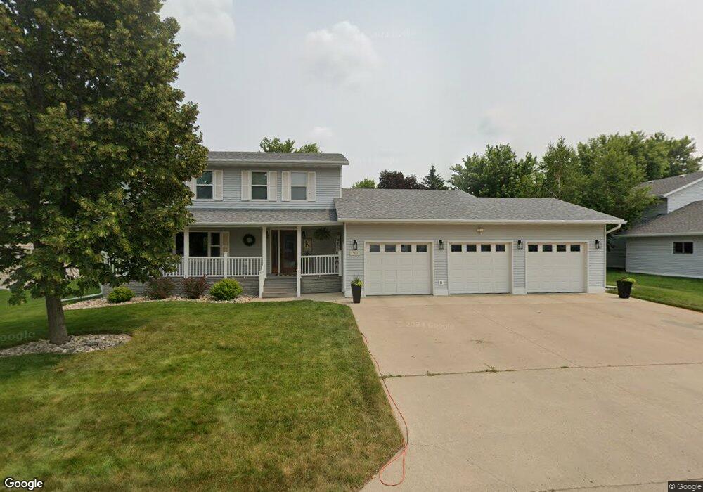 300 23rd Ave NE, Jamestown, ND 58401 - photo 1