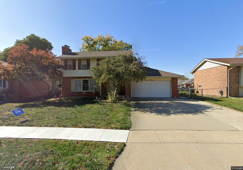 713 E 15th St N, Newton, IA 50208 - photo 1