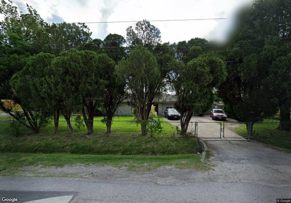 7520 Curry Rd, Houston, TX 77093 - photo 1