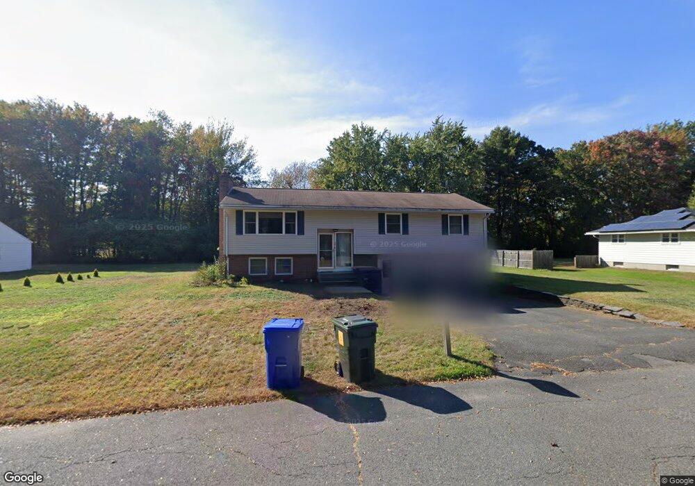 38 Elm Cir, South Deerfield, MA 01373 - photo 1