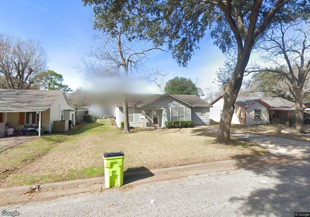 1112 Frost St, Rosenberg, TX 77471 - photo 1