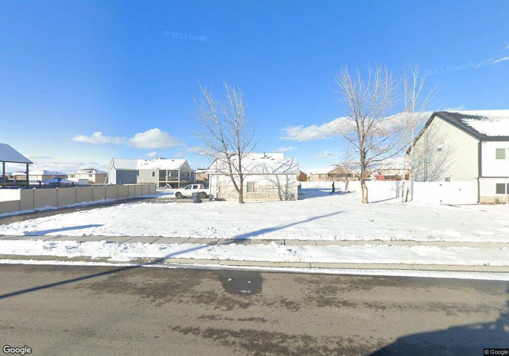 5915 S 4300 W, Hooper, UT 84315 - photo 1