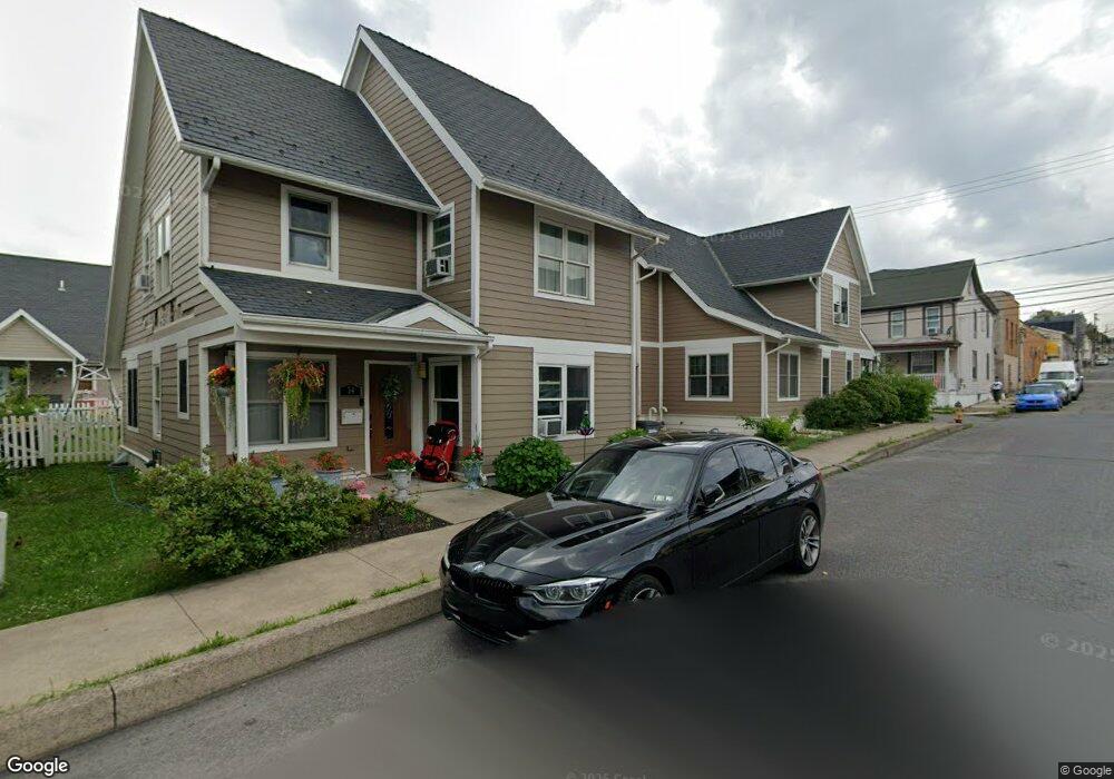 34 E Maple St, Hazleton, PA 18201 - photo 1
