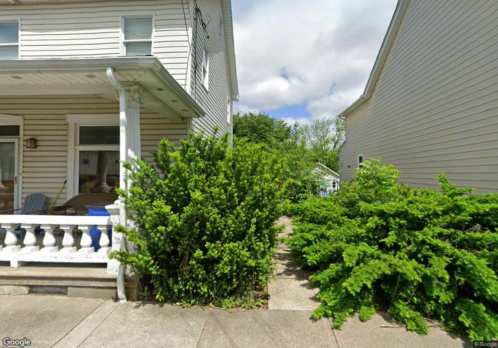 33 E 2nd St, Alburtis, PA 18011 - photo 1