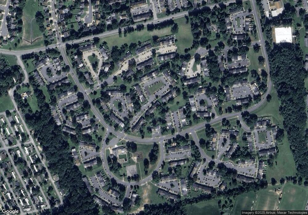 1355 Harford Square Dr, Edgewood, MD 21040 - photo 1