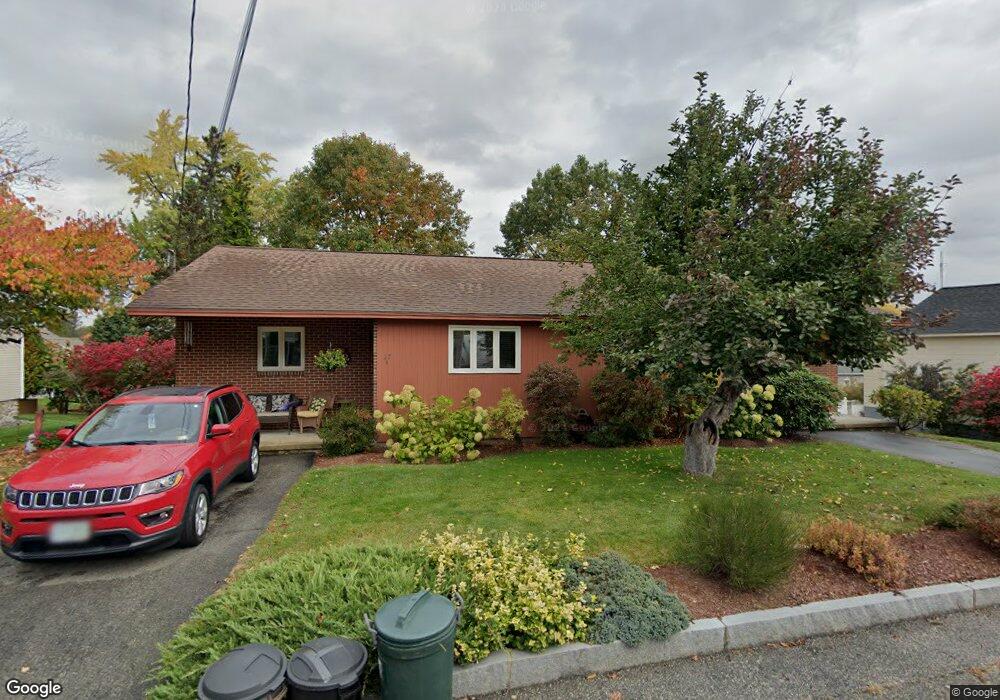 27 Tyler Ave, Manchester, NH 03103 - photo 1