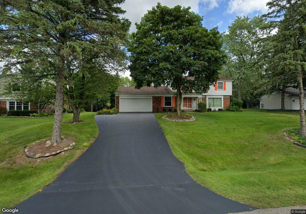 2165 Lost Tree Way, Bloomfield Hills, MI 48304 - photo 1