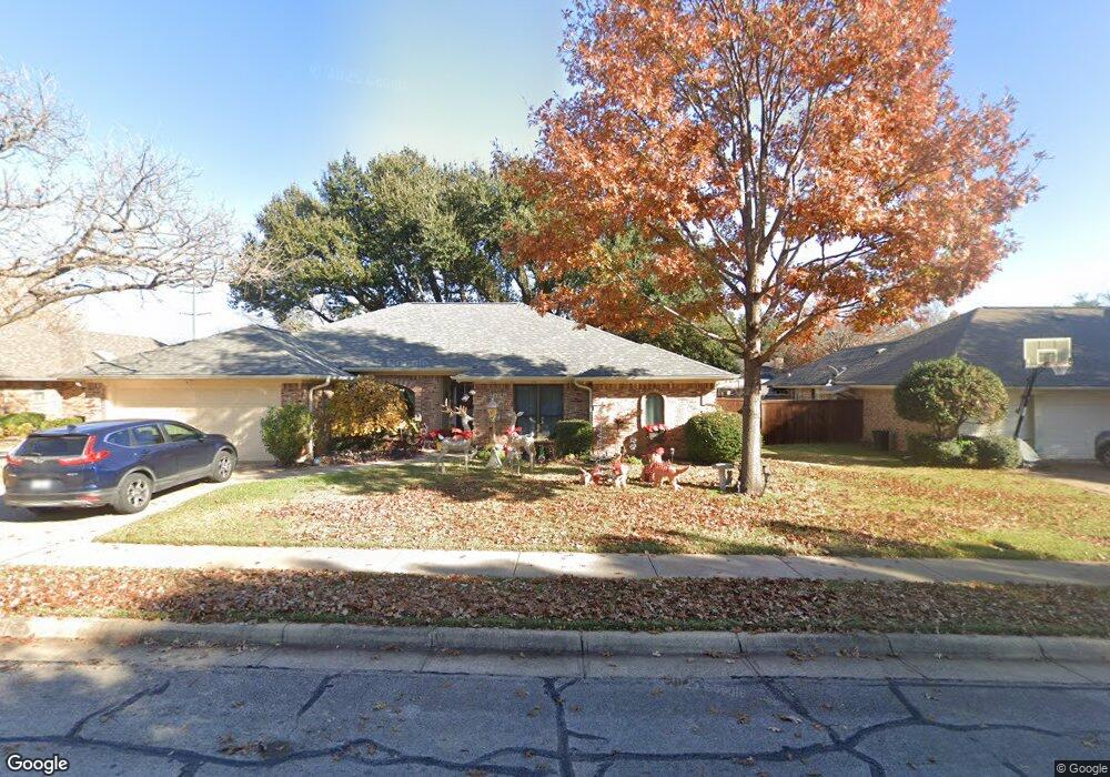 2804 Greg Dr, Bedford, TX 76021 - photo 1