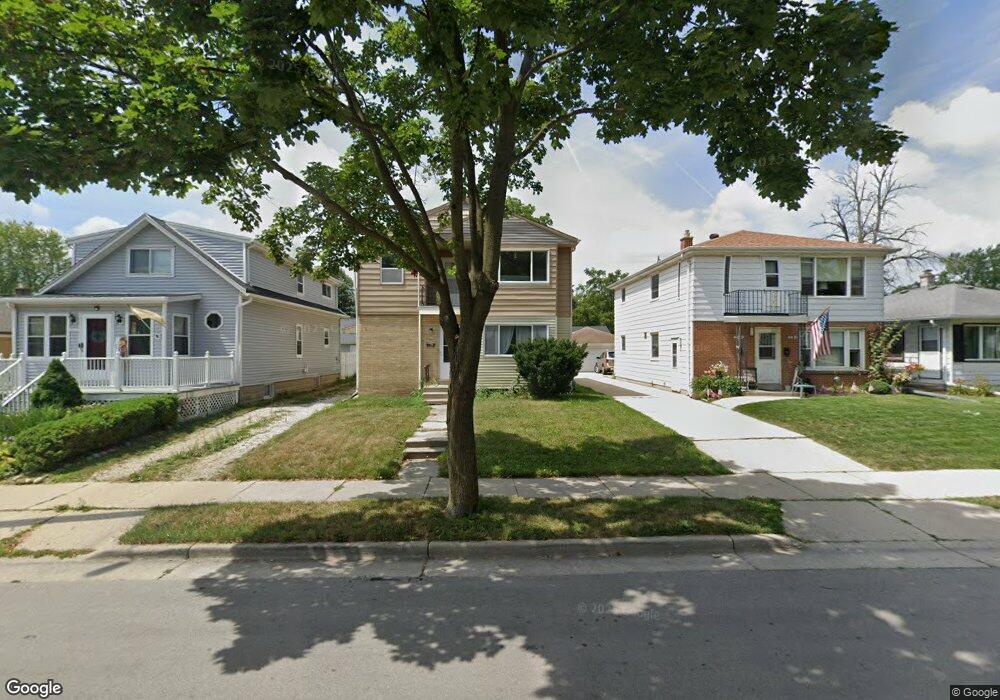 4621 N 127th St, Butler, WI 53007 - photo 1