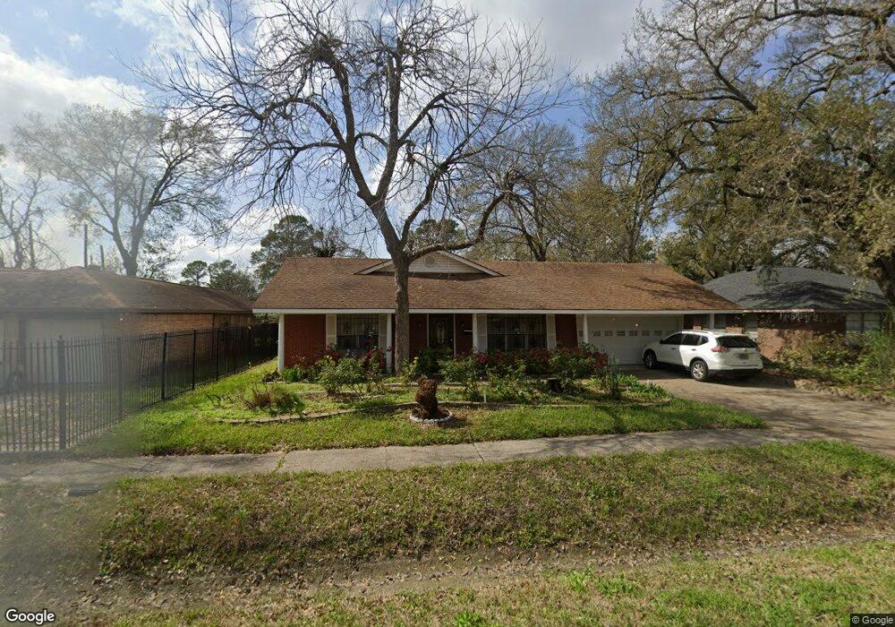 9203 Helmers St, Houston, TX 77022 - photo 1