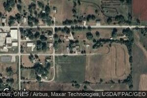 613 E Northumberland St, Russell, IA 50238