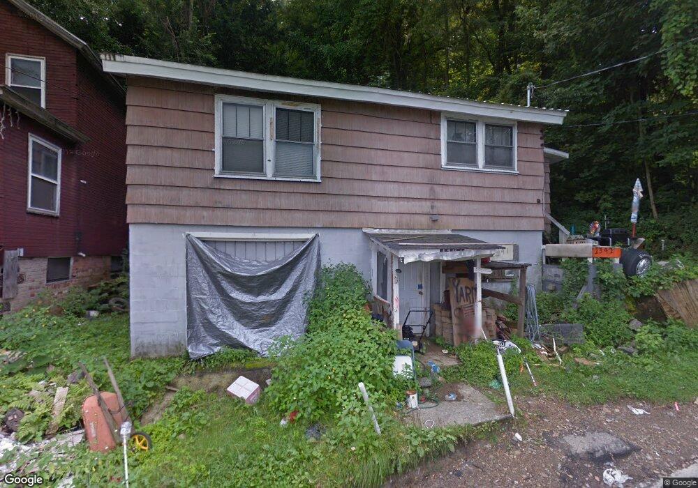 1341 Sassafrass St, Franklin, PA 16323 - photo 1