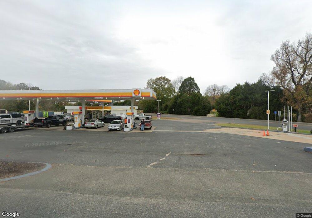 2930 Kings Hwy, Oak Grove, VA 22443 - photo 1