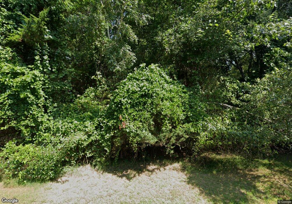 529 W Reach Dr, Jamestown, RI 02835 - photo 1