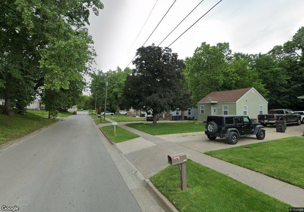 3320 Dubuque Ave, Des Moines, IA 50317 - photo 1