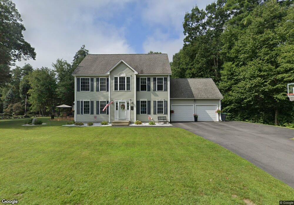 504 Ashley Dr, Pembroke, NH 03275 - photo 1