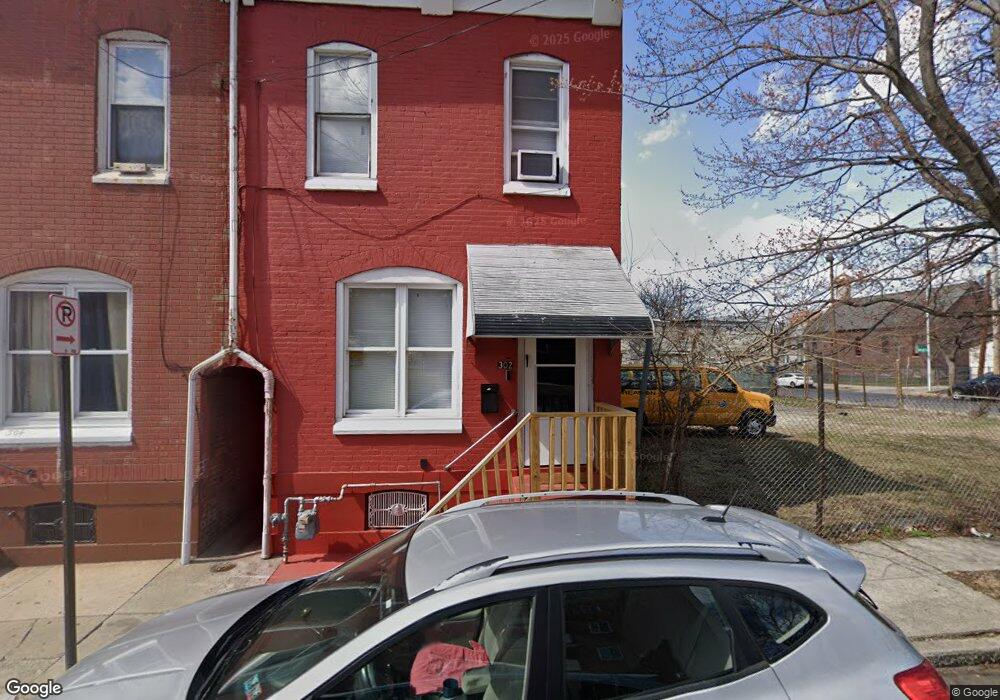 320 Spruce St, Reading, PA 19611 - photo 1