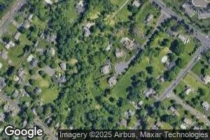 18 Carver Ln, Warminster, PA 18974