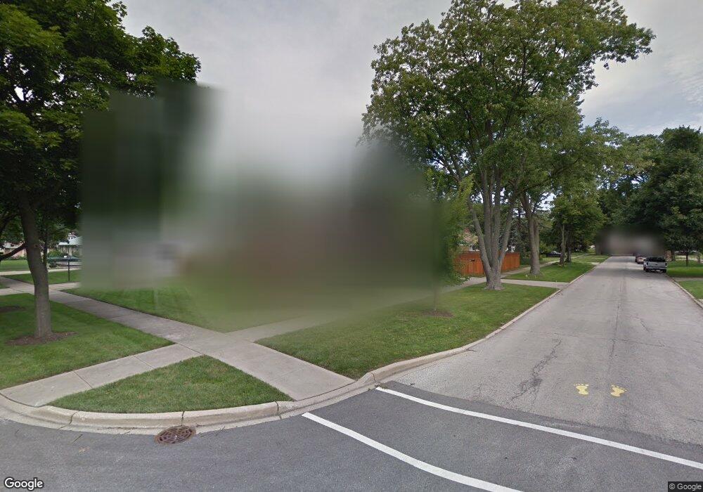 1512 Maple St, Des Plaines, IL 60018 - photo 1