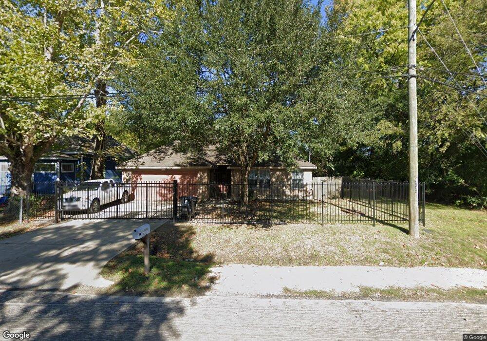 1904 Hampton St, Houston, TX 77088 - photo 1