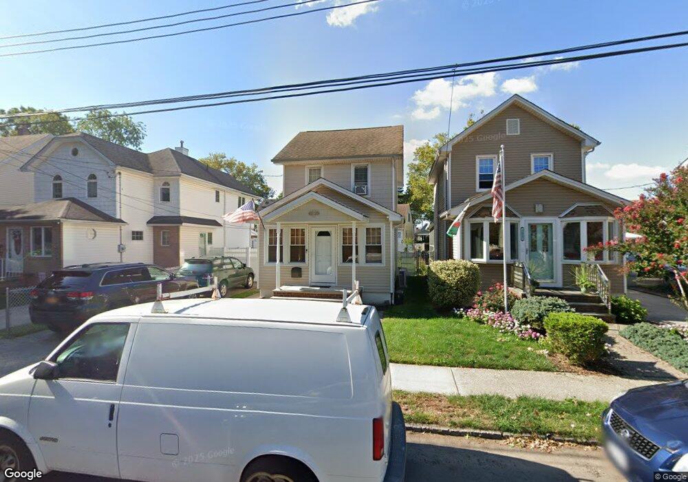 156 Burbank Ave, Staten Island, NY 10306 - photo 1