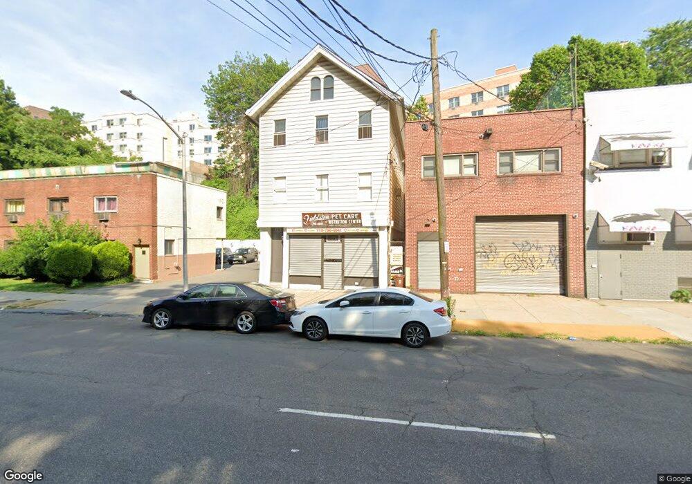 3476 Bailey Ave, Bronx, NY 10463 - photo 1