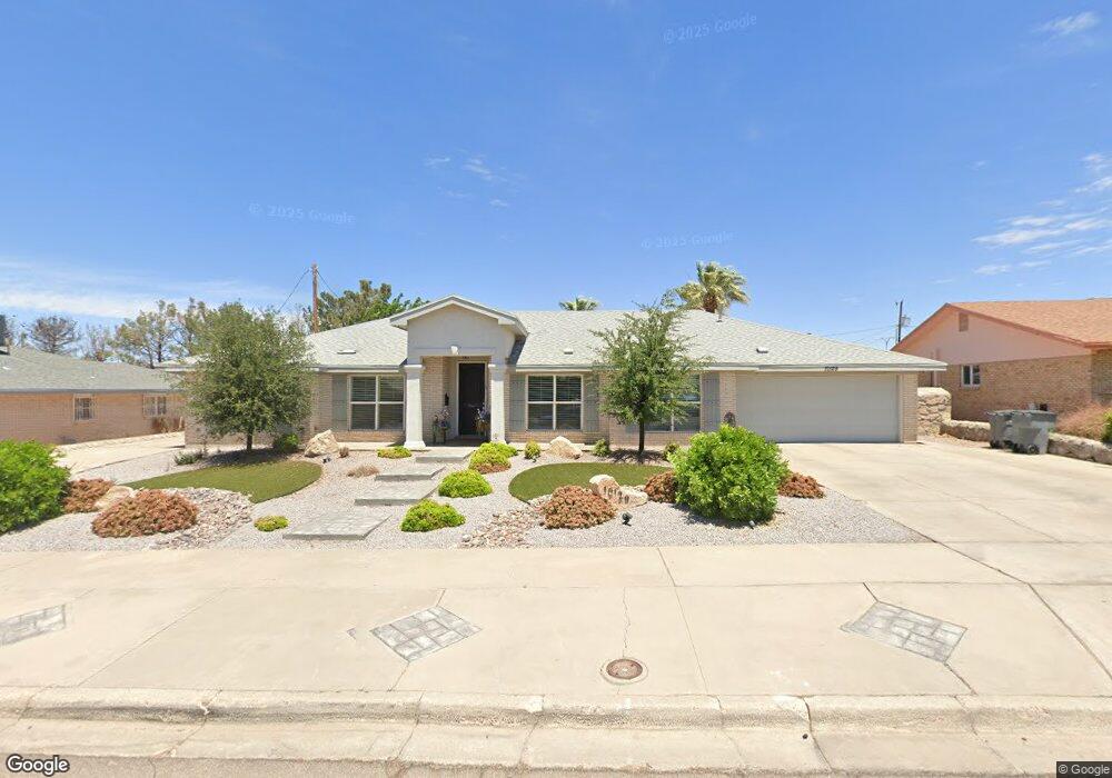 10129 Woodway Dr, El Paso, TX 79925 - photo 1