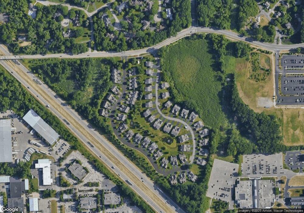 2467 Highridge Hills Ln SE, Grand Rapids, MI 49546 - photo 1