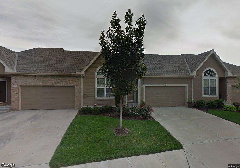 15607 W 61st St, Shawnee, KS 66217 - photo 1