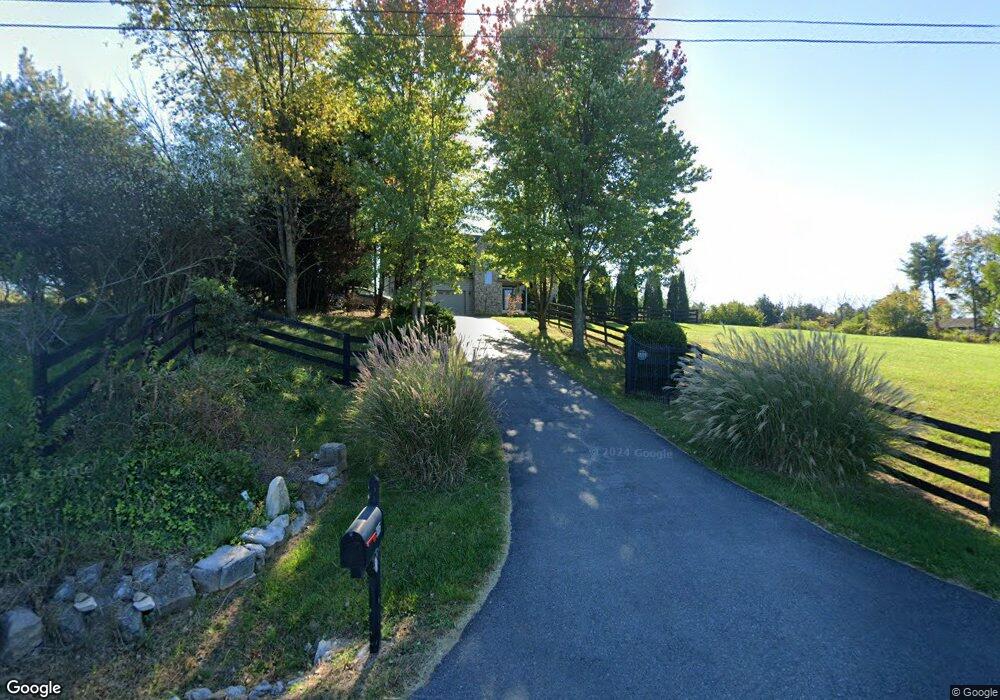 3115 Runnymeade Rd, Bunker Hill, WV 25413 - photo 1