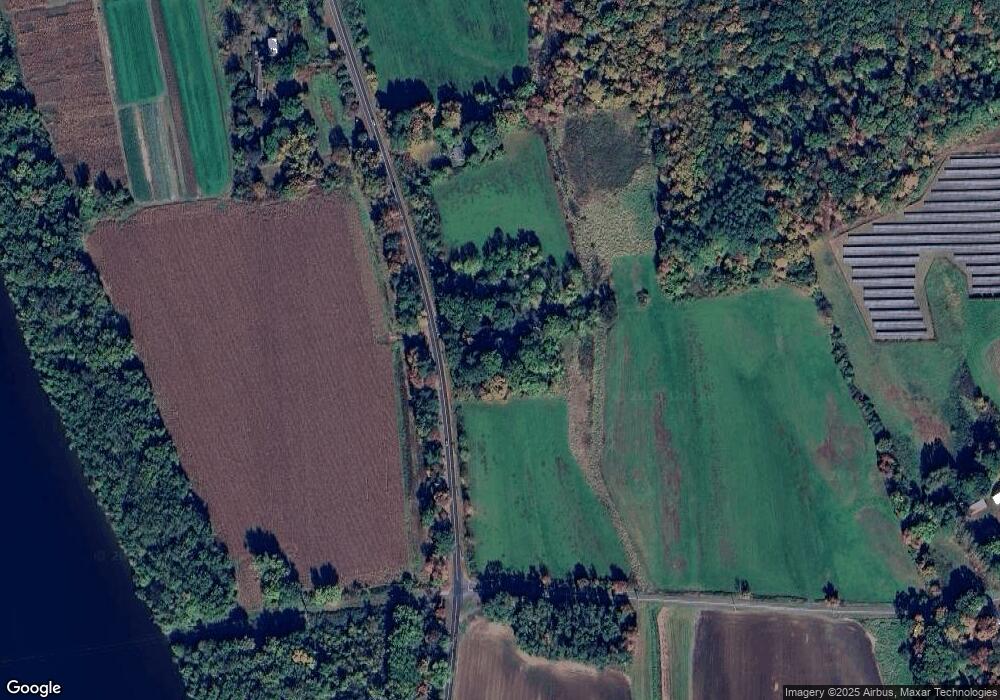 113 River Dr, Hadley, MA 01035 - photo 1