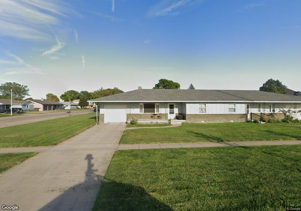 401 Lakeview Blvd unit 403, North Platte, NE 69101 - photo 1