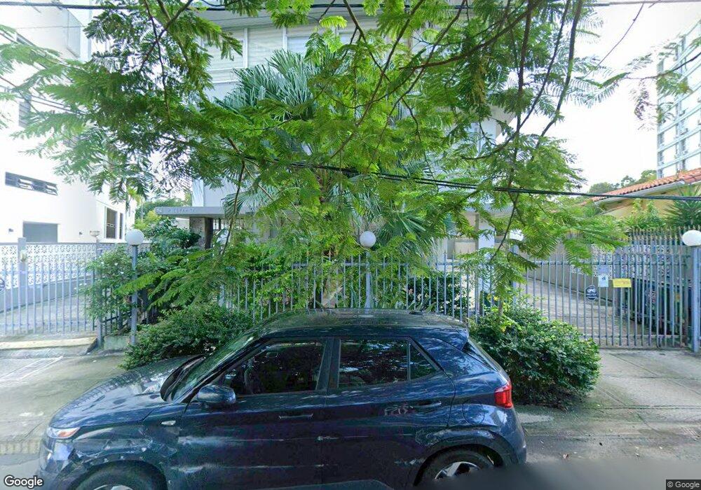 69 Piedrahita, San Juan, PR 00907 - photo 1