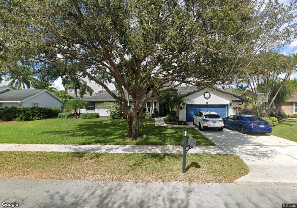 10401 SW 18th St, Davie, FL 33324 - photo 1