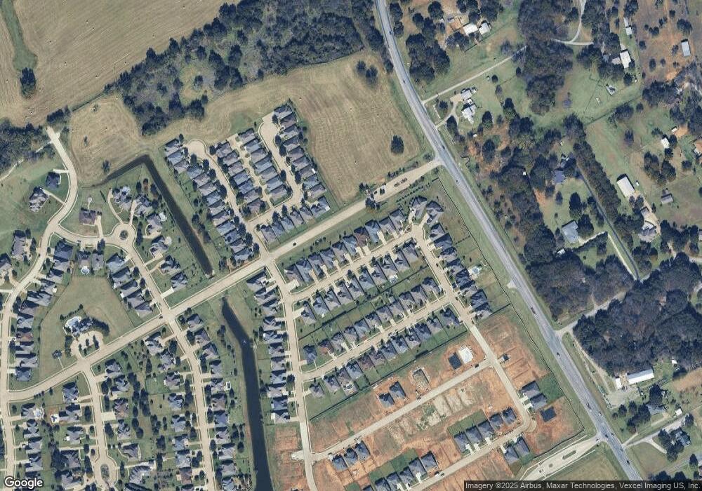 311 Paddle Boat Dr, Granbury, TX 76049 - photo 1