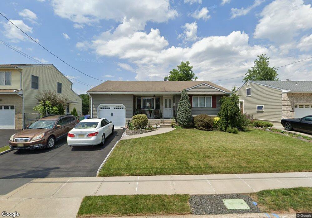 82 Jeffery Rd, Colonia, NJ 07067 - photo 1