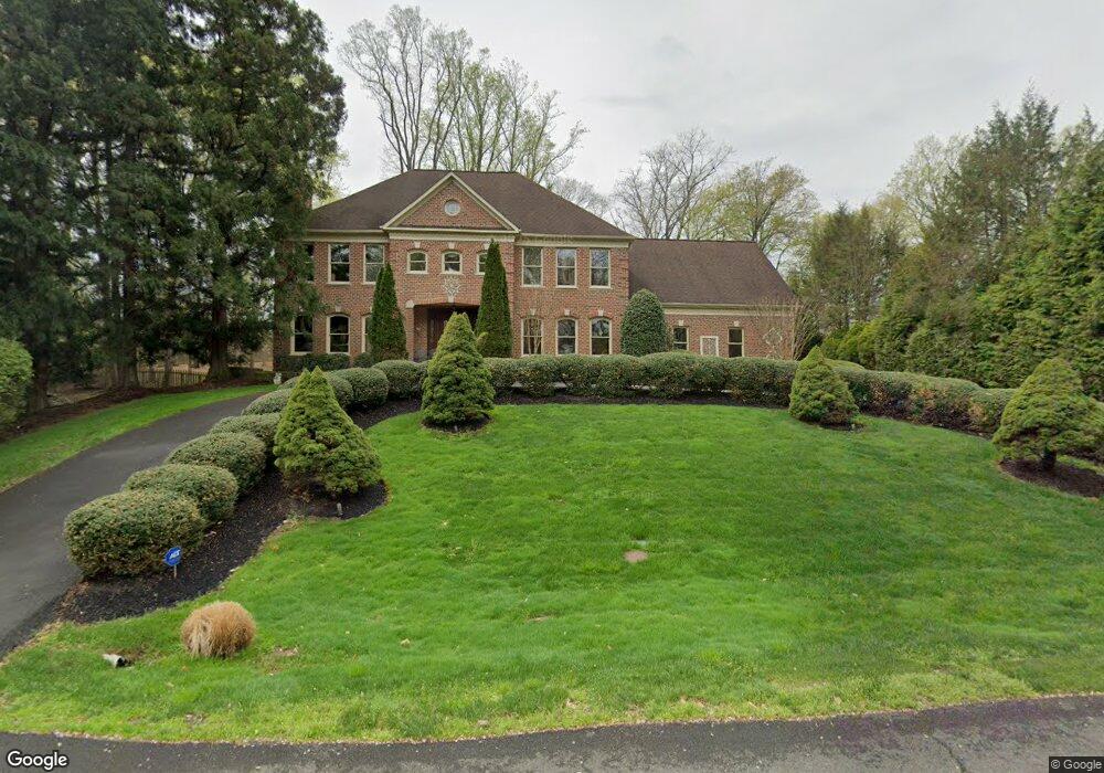 8005 Greenwich Woods Dr, McLean, VA 22102 - photo 1