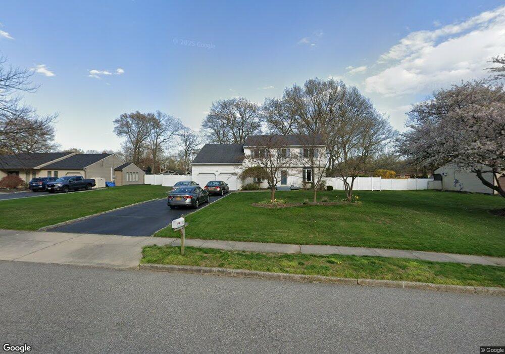 75 Wicks Path, ComMacK, NY 11725 - photo 1