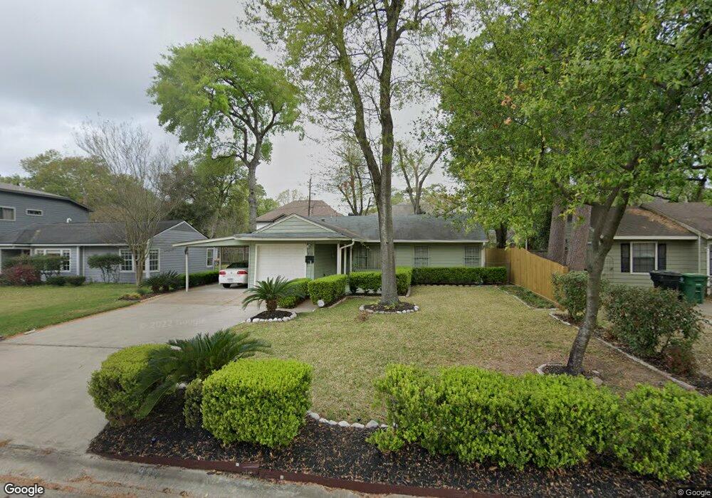 1822 Ebony Ln, Houston, TX 77018 - photo 1