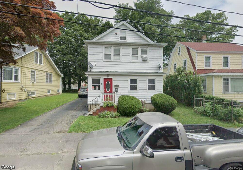 9 Deerfield St, Norwalk, CT 06854 - photo 1