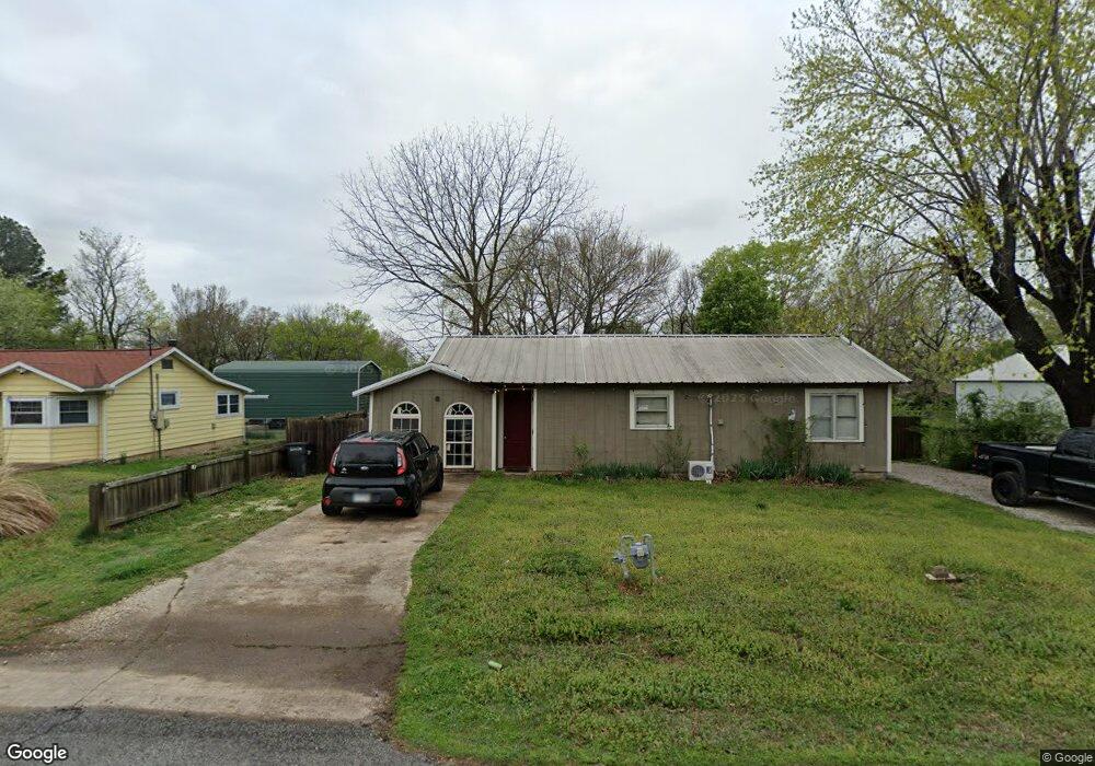 208 S Ozark St, Prairie Grove, AR 72753 - photo 1