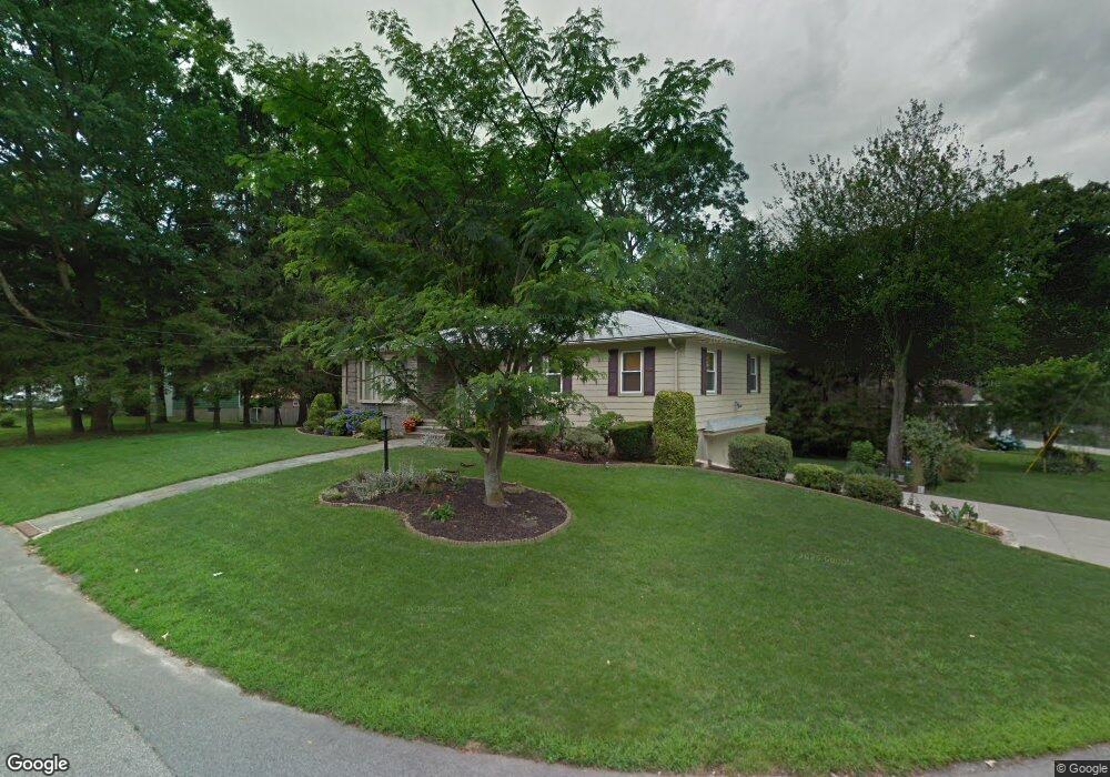 78 Coldbrook Dr, Cranston, RI 02920 - photo 1