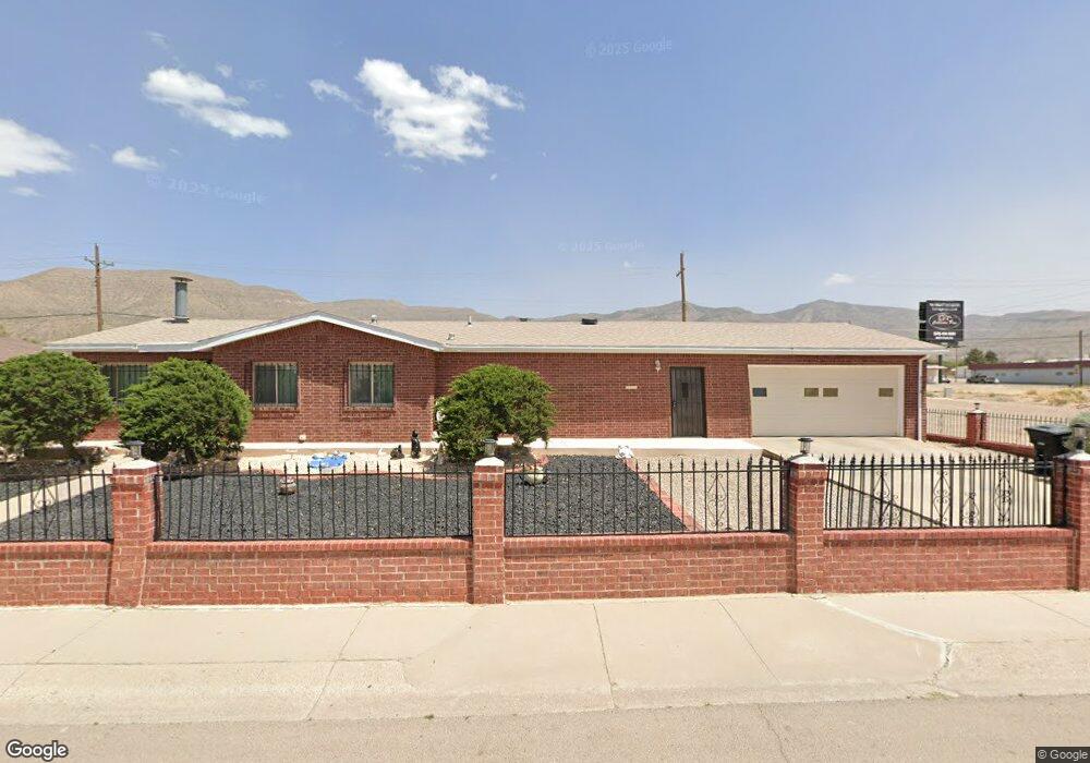 2110 Pecan Dr, Alamogordo, NM 88310 - photo 1