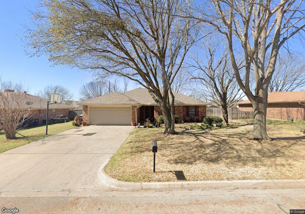 1214 Stonelake Dr, Cleburne, TX 76033 - photo 1
