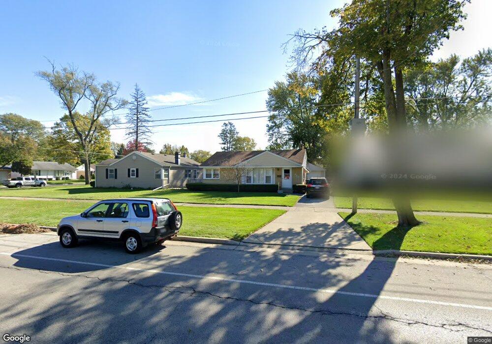 949 E Algonquin Rd, Des Plaines, IL 60016 - photo 1