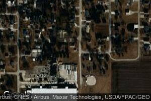 110 Sunnyside Dr, Montezuma, IA 50171