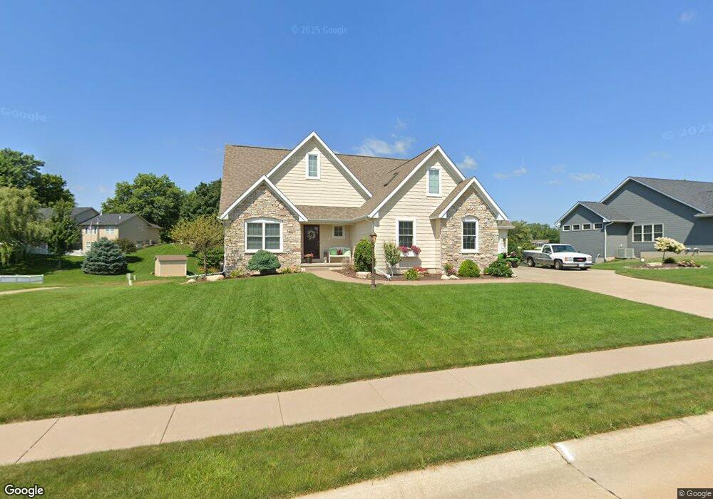 21 Nicholas Ct, Eldridge, IA 52748 - photo 1